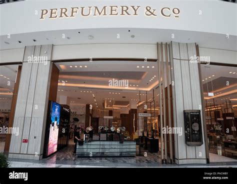 perfume shops in dubai hills mall
